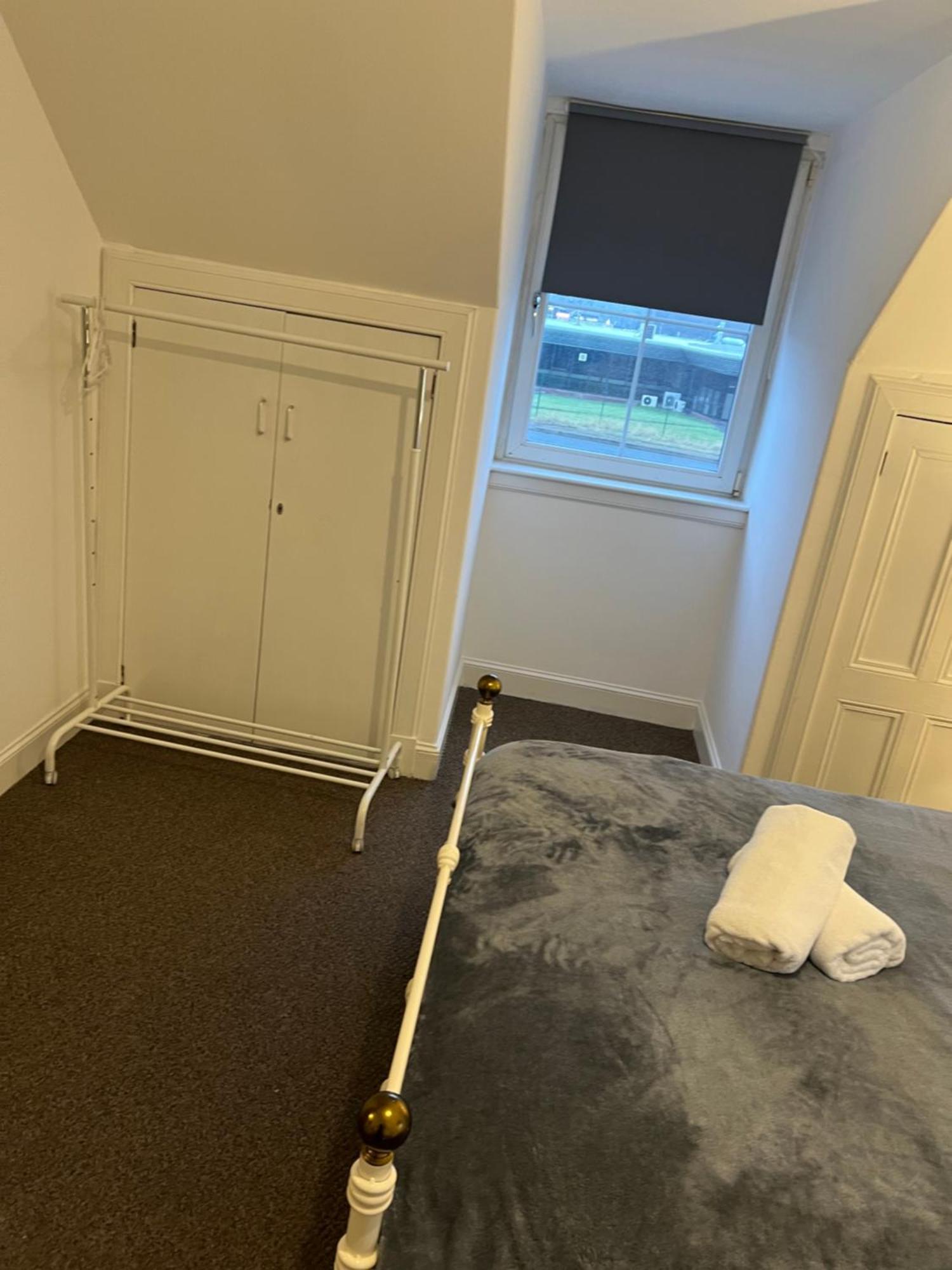 4 Bed Near Airport Édimbourg